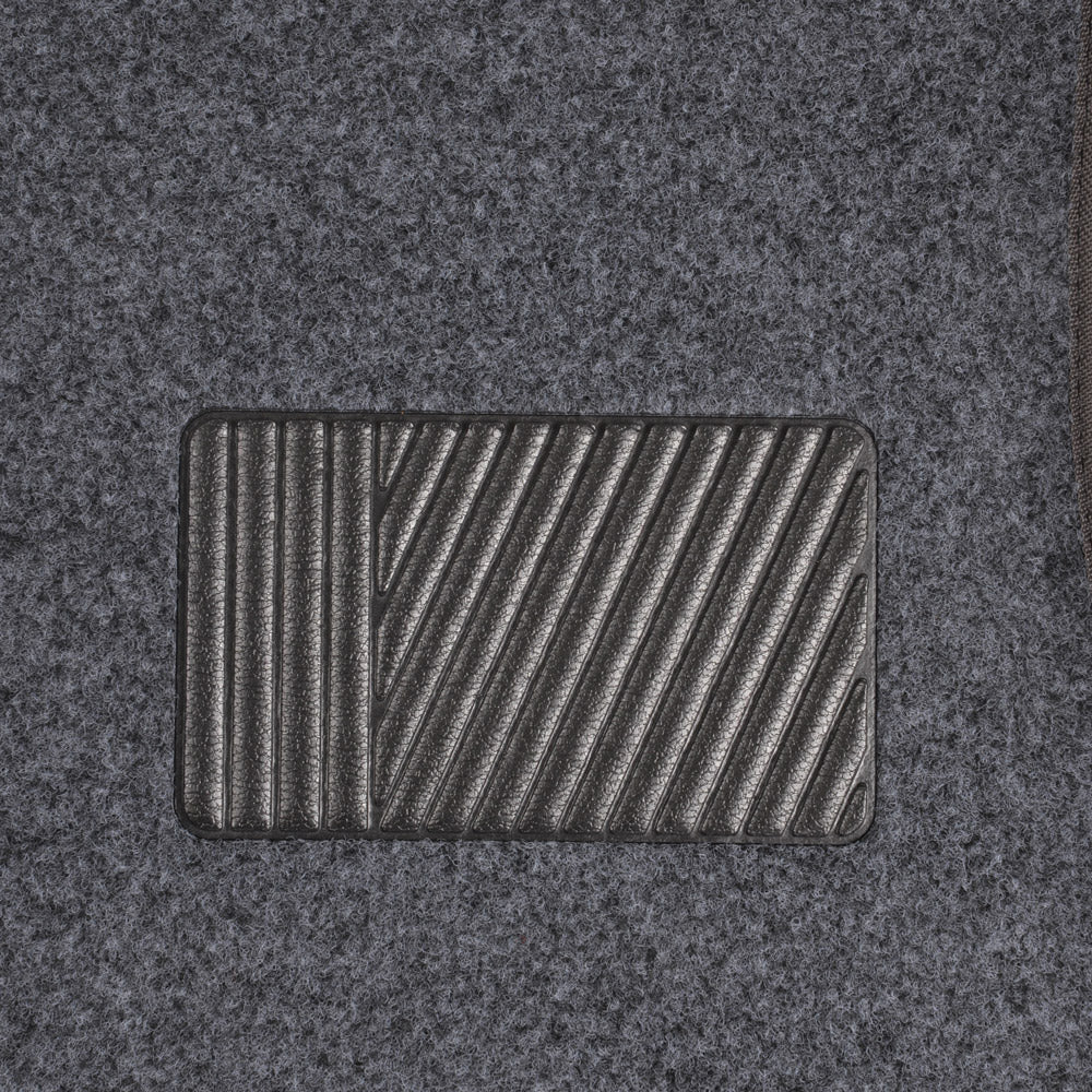 MotorTrend 4-Piece Premium Inter-Lock Backing Carpet Front Floor Mats and Rear Floor Mats
