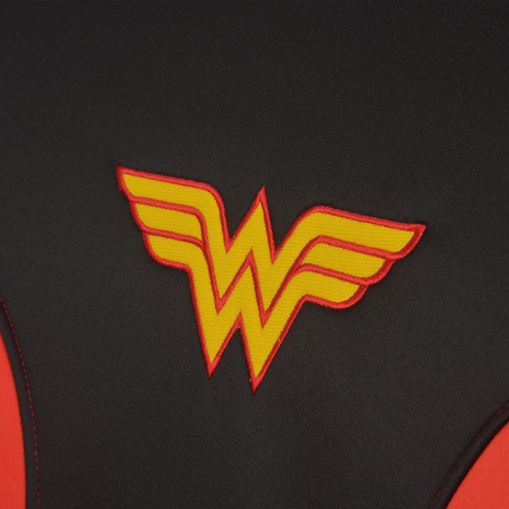 Warner Bros DC Comics 2-Pack Wonder Woman Fabric Front Seat Covers
