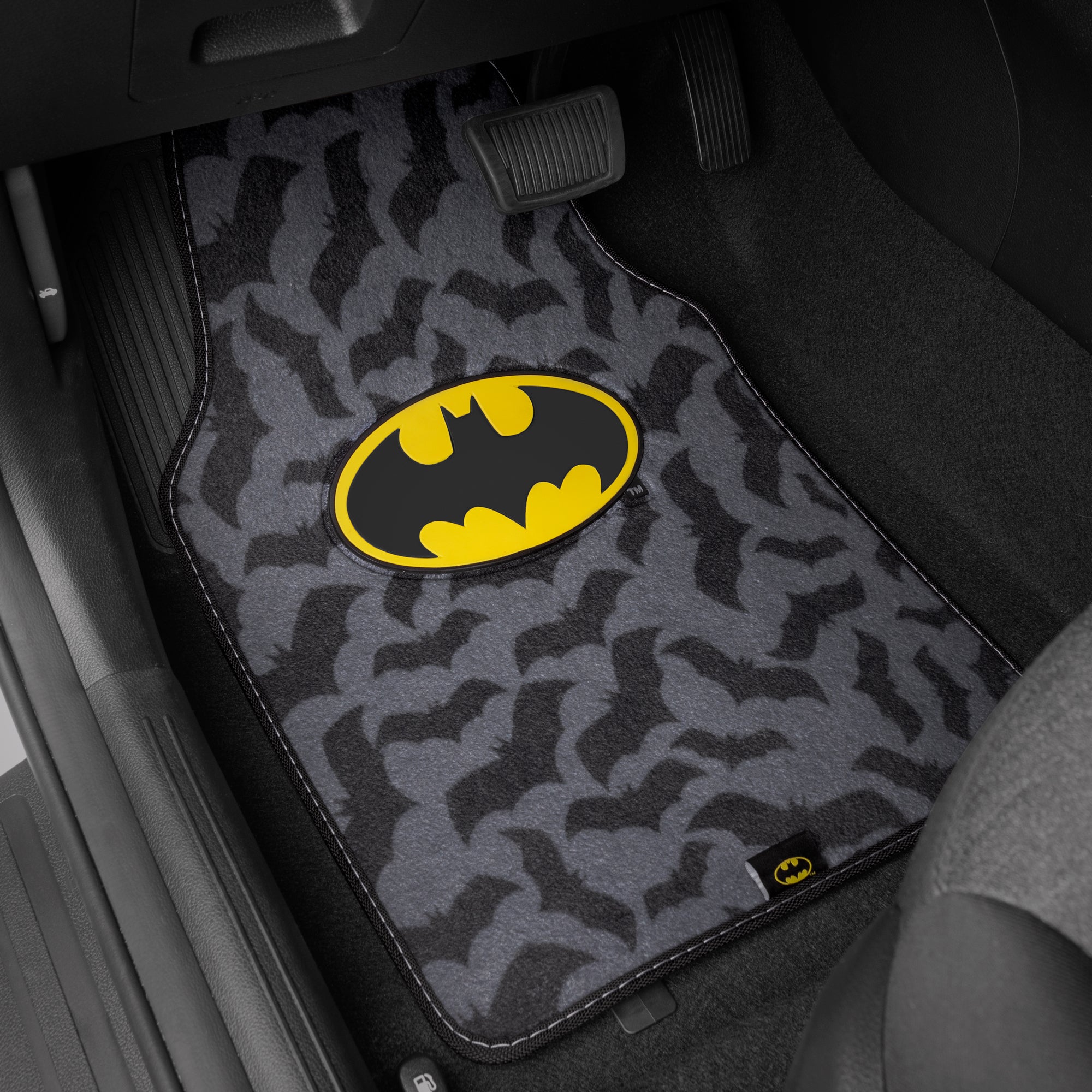 Warner Bros DC Comics 4-Piece Batman Logo with Bat Background Front Floor Mats
