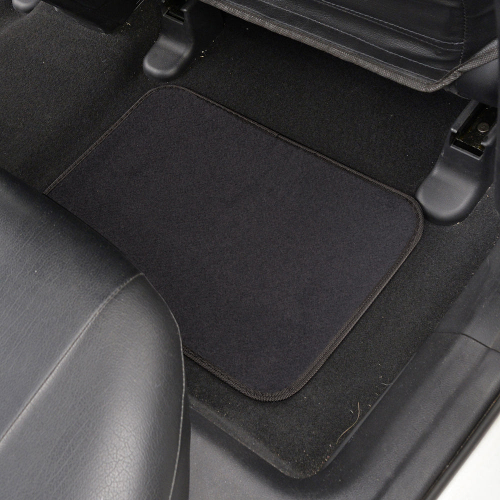 MotorTrend 4-Piece Premium Inter-Lock Backing Carpet Front Floor Mats and Rear Floor Mats