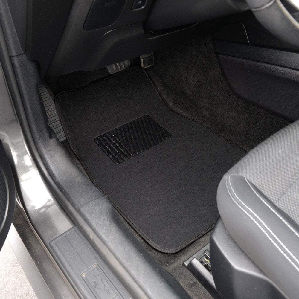 MotorTrend 4-Piece Premium Inter-Lock Backing Carpet Front Floor Mats and Rear Floor Mats