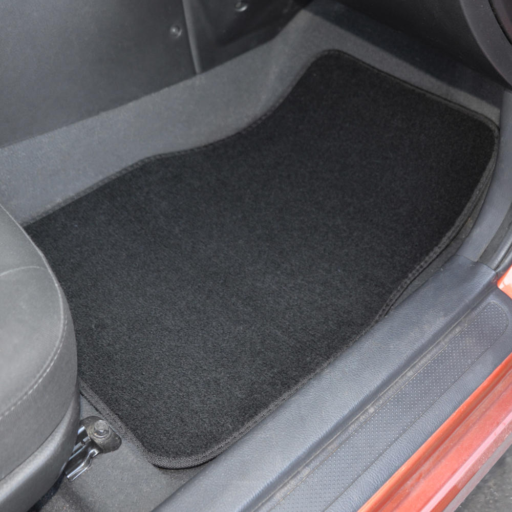MotorTrend 4-Piece FatRug Premium Carpet Front Floor Mats and Rear Floor Mats with Heel Padding
